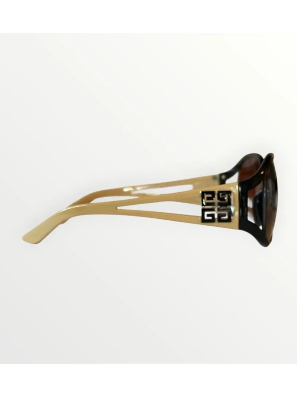 Givenchy statement sunglasses